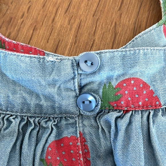 Tucker + Tate Strawberry Dress size 2 - Picture 3 of 3